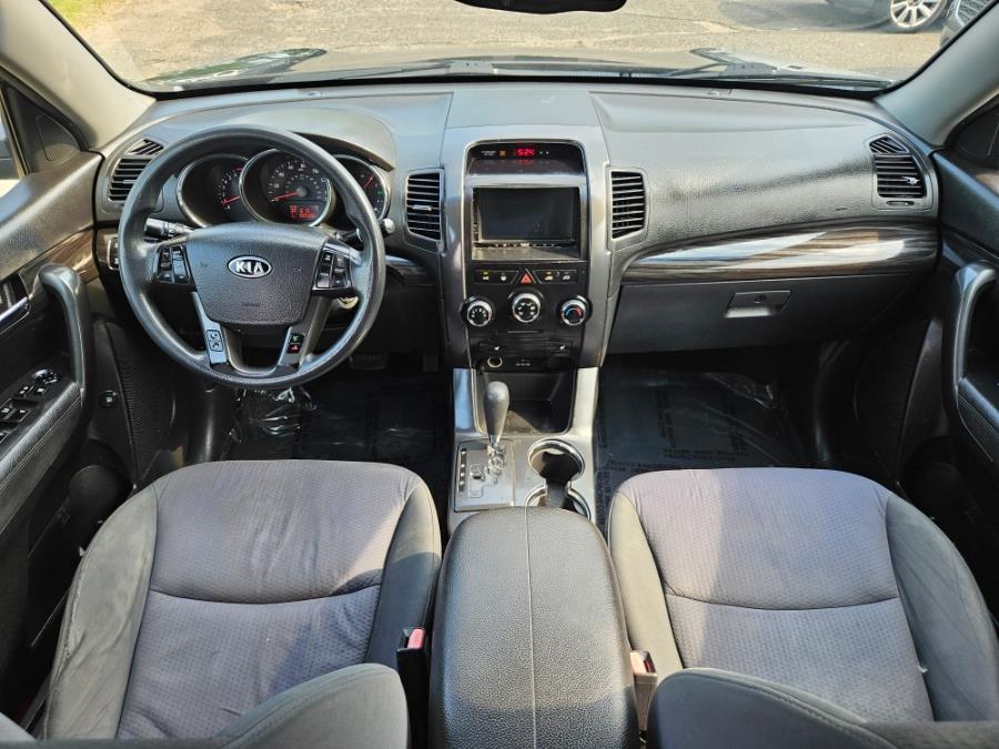 2012 Kia Sorento AWD 4dr I4-GDI LX, available for sale in East Windsor, Connecticut | Toro Auto. East Windsor, Connecticut 2012 Kia Sorento AWD 4dr I4-GDI LX, available for sale in East Windsor, Connecticut | Toro Auto. East Windsor, Connecticut