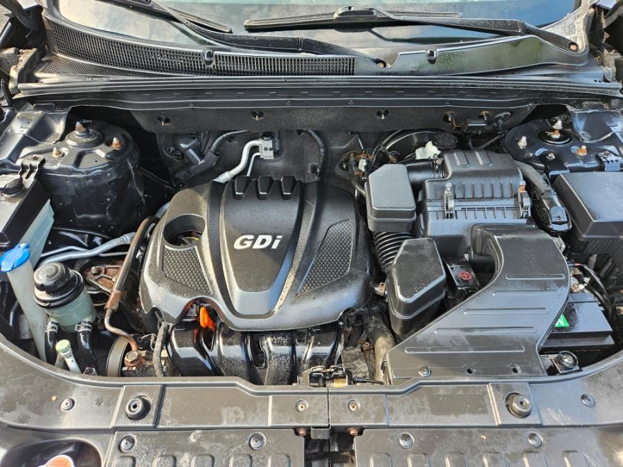 2012 Kia Sorento AWD 4dr I4-GDI LX, available for sale in East Windsor, Connecticut | Toro Auto. East Windsor, Connecticut 2012 Kia Sorento AWD 4dr I4-GDI LX, available for sale in East Windsor, Connecticut | Toro Auto. East Windsor, Connecticut
