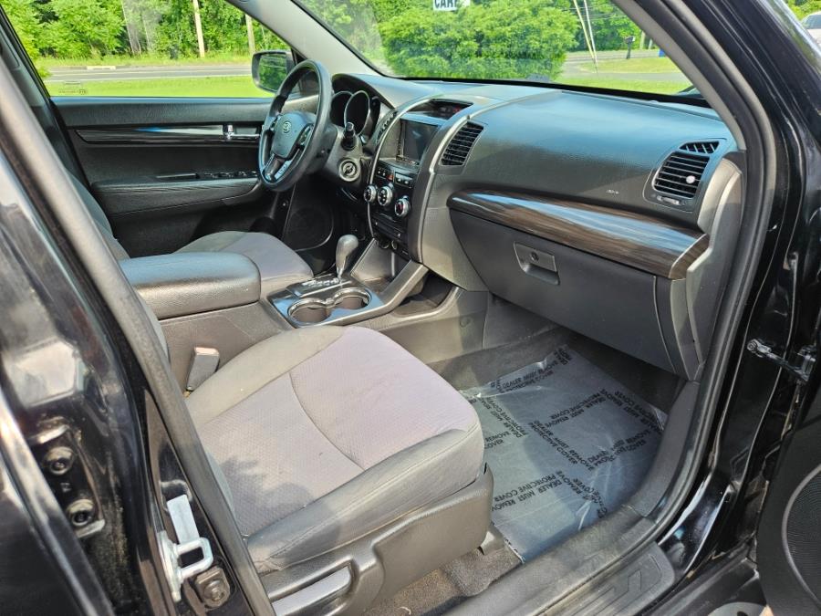 2012 Kia Sorento AWD 4dr I4-GDI LX, available for sale in East Windsor, Connecticut | Toro Auto. East Windsor, Connecticut 2012 Kia Sorento AWD 4dr I4-GDI LX, available for sale in East Windsor, Connecticut | Toro Auto. East Windsor, Connecticut