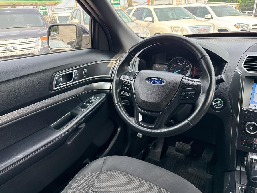 2018 Ford Explorer XLT 4WD, available for sale in Little Ferry, New Jersey | Victoria Preowned Autos Inc. Little Ferry, New Jersey 2018 Ford Explorer XLT 4WD, available for sale in Little Ferry, New Jersey | Victoria Preowned Autos Inc. Little Ferry, New Jersey
