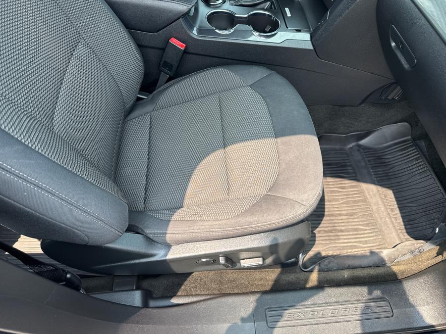 2018 Ford Explorer XLT 4WD, available for sale in Little Ferry, New Jersey | Victoria Preowned Autos Inc. Little Ferry, New Jersey 2018 Ford Explorer XLT 4WD, available for sale in Little Ferry, New Jersey | Victoria Preowned Autos Inc. Little Ferry, New Jersey