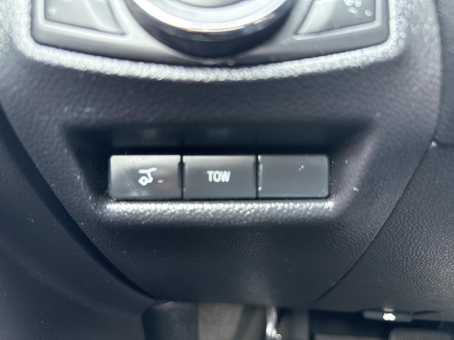 2018 Ford Explorer XLT 4WD, available for sale in Little Ferry, New Jersey | Victoria Preowned Autos Inc. Little Ferry, New Jersey 2018 Ford Explorer XLT 4WD, available for sale in Little Ferry, New Jersey | Victoria Preowned Autos Inc. Little Ferry, New Jersey
