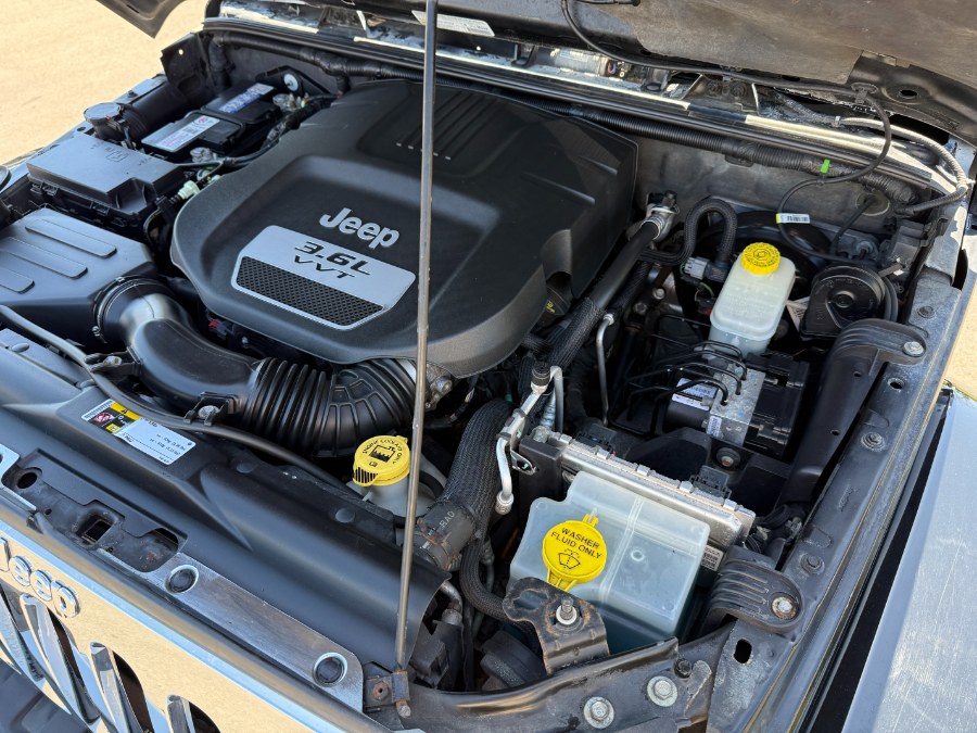 2013 Jeep Wrangler Unlimited 4WD 4dr Sahara, available for sale in Ortonville, Michigan | Marsh Auto Sales LLC. Ortonville, Michigan 2013 Jeep Wrangler Unlimited 4WD 4dr Sahara, available for sale in Ortonville, Michigan | Marsh Auto Sales LLC. Ortonville, Michigan