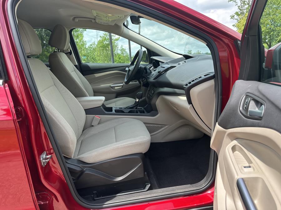 2017 Ford Escape SE FWD, available for sale in Beavercreek, Ohio | Wholesale Direct Motors. Beavercreek, Ohio 2017 Ford Escape SE FWD, available for sale in Beavercreek, Ohio | Wholesale Direct Motors. Beavercreek, Ohio