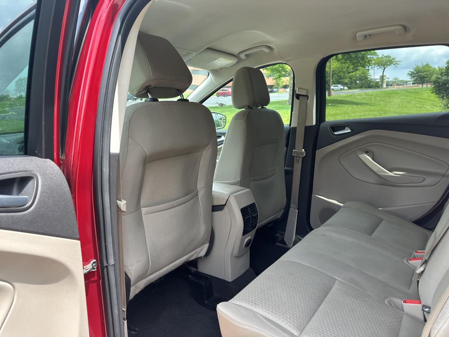 2017 Ford Escape SE FWD, available for sale in Beavercreek, Ohio | Wholesale Direct Motors. Beavercreek, Ohio 2017 Ford Escape SE FWD, available for sale in Beavercreek, Ohio | Wholesale Direct Motors. Beavercreek, Ohio