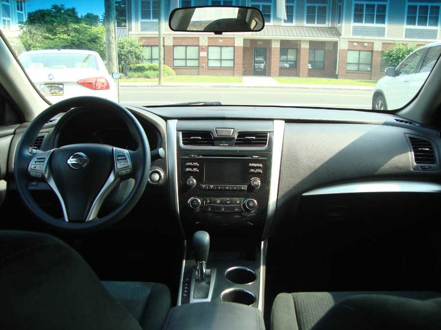 2015 Nissan Altima 4dr Sdn I4 2.5 S, available for sale in Manchester, Connecticut | Yara Motors. Manchester, Connecticut 2015 Nissan Altima 4dr Sdn I4 2.5 S, available for sale in Manchester, Connecticut | Yara Motors. Manchester, Connecticut