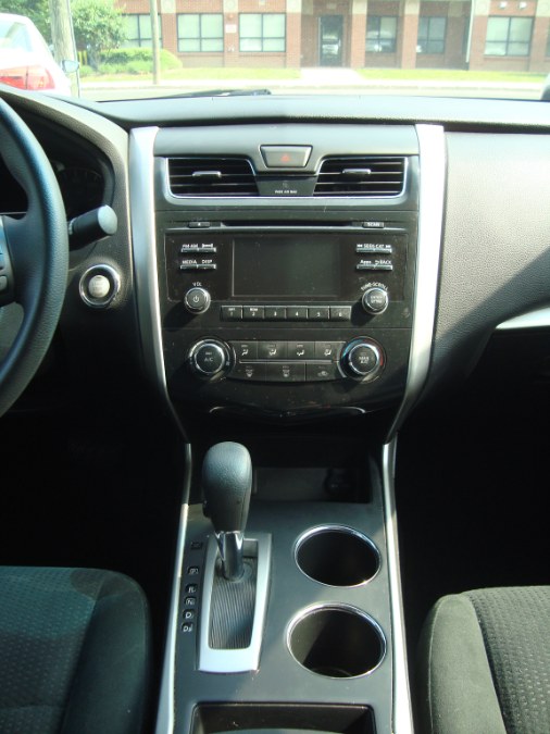 2015 Nissan Altima 4dr Sdn I4 2.5 S, available for sale in Manchester, Connecticut | Yara Motors. Manchester, Connecticut 2015 Nissan Altima 4dr Sdn I4 2.5 S, available for sale in Manchester, Connecticut | Yara Motors. Manchester, Connecticut