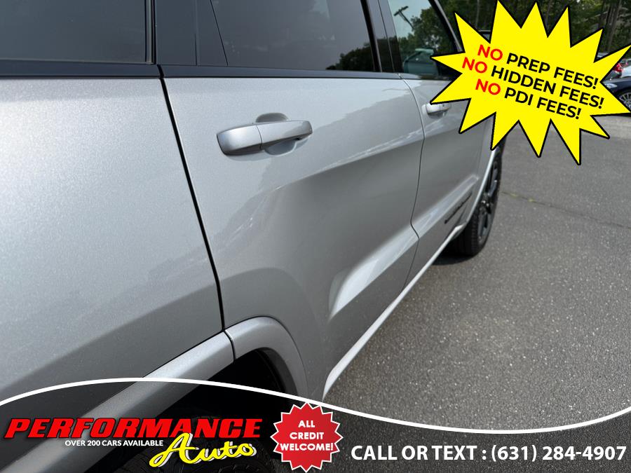 2018 Jeep Grand Cherokee Altitude 4x4 *Ltd Avail*, available for sale in Bohemia, New York | Performance Auto Inc. Bohemia, New York 2018 Jeep Grand Cherokee Altitude 4x4 *Ltd Avail*, available for sale in Bohemia, New York | Performance Auto Inc. Bohemia, New York