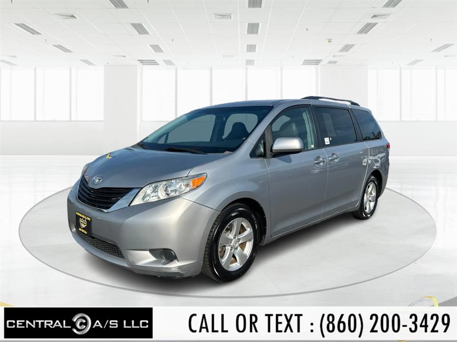 2014 Toyota Sienna 5dr 8-Pass Van V6 LE FWD, available for sale in East Windsor, Connecticut | Central A/S LLC. East Windsor, Connecticut 2014 Toyota Sienna 5dr 8-Pass Van V6 LE FWD, available for sale in East Windsor, Connecticut | Central A/S LLC. East Windsor, Connecticut
