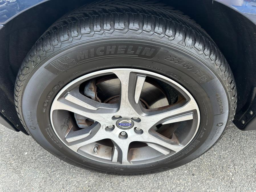 2013 Volvo XC60 AWD 4dr T6 Premier Plus, available for sale in Taunton, Massachusetts | Rt 138 Auto Center Inc . Taunton, Massachusetts 2013 Volvo XC60 AWD 4dr T6 Premier Plus, available for sale in Taunton, Massachusetts | Rt 138 Auto Center Inc . Taunton, Massachusetts