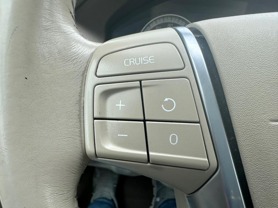 2013 Volvo XC60 AWD 4dr T6 Premier Plus, available for sale in Taunton, Massachusetts | Rt 138 Auto Center Inc . Taunton, Massachusetts 2013 Volvo XC60 AWD 4dr T6 Premier Plus, available for sale in Taunton, Massachusetts | Rt 138 Auto Center Inc . Taunton, Massachusetts