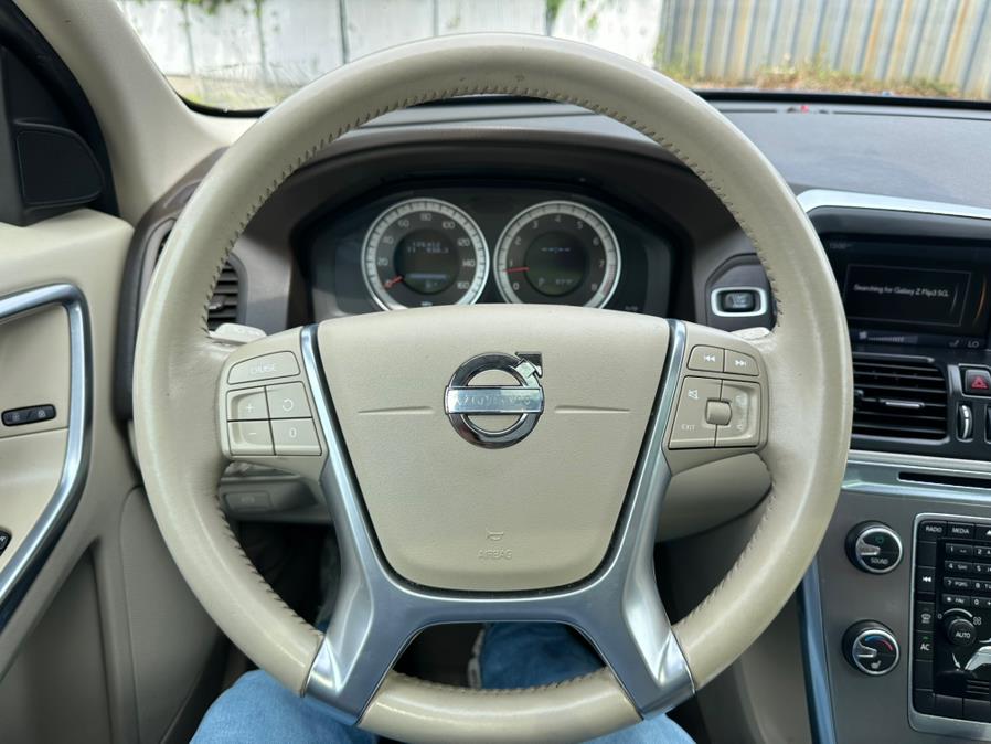 2013 Volvo XC60 AWD 4dr T6 Premier Plus, available for sale in Taunton, Massachusetts | Rt 138 Auto Center Inc . Taunton, Massachusetts 2013 Volvo XC60 AWD 4dr T6 Premier Plus, available for sale in Taunton, Massachusetts | Rt 138 Auto Center Inc . Taunton, Massachusetts