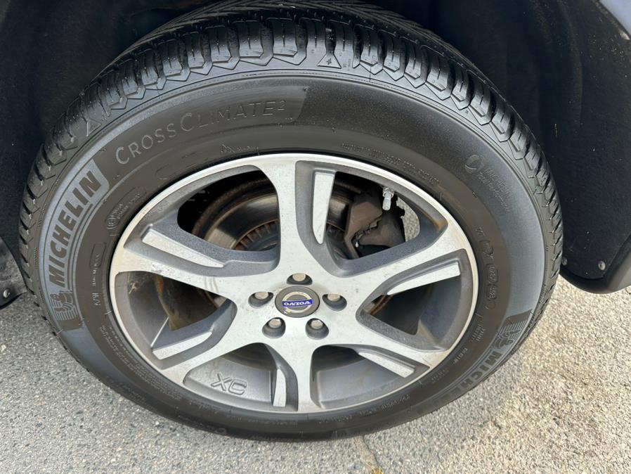 2013 Volvo XC60 AWD 4dr T6 Premier Plus, available for sale in Taunton, Massachusetts | Rt 138 Auto Center Inc . Taunton, Massachusetts 2013 Volvo XC60 AWD 4dr T6 Premier Plus, available for sale in Taunton, Massachusetts | Rt 138 Auto Center Inc . Taunton, Massachusetts