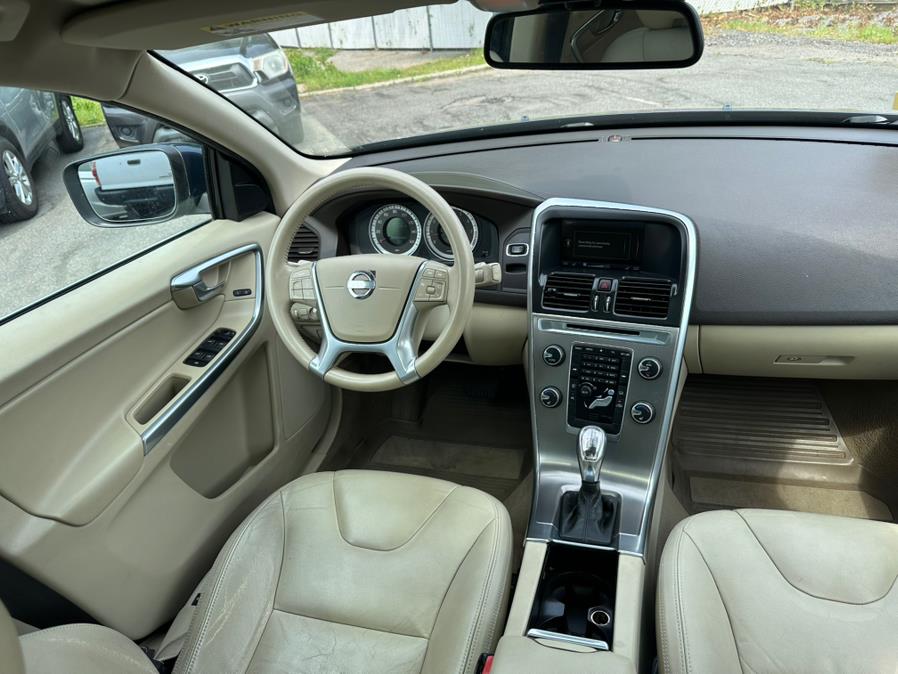 2013 Volvo XC60 AWD 4dr T6 Premier Plus, available for sale in Taunton, Massachusetts | Rt 138 Auto Center Inc . Taunton, Massachusetts 2013 Volvo XC60 AWD 4dr T6 Premier Plus, available for sale in Taunton, Massachusetts | Rt 138 Auto Center Inc . Taunton, Massachusetts