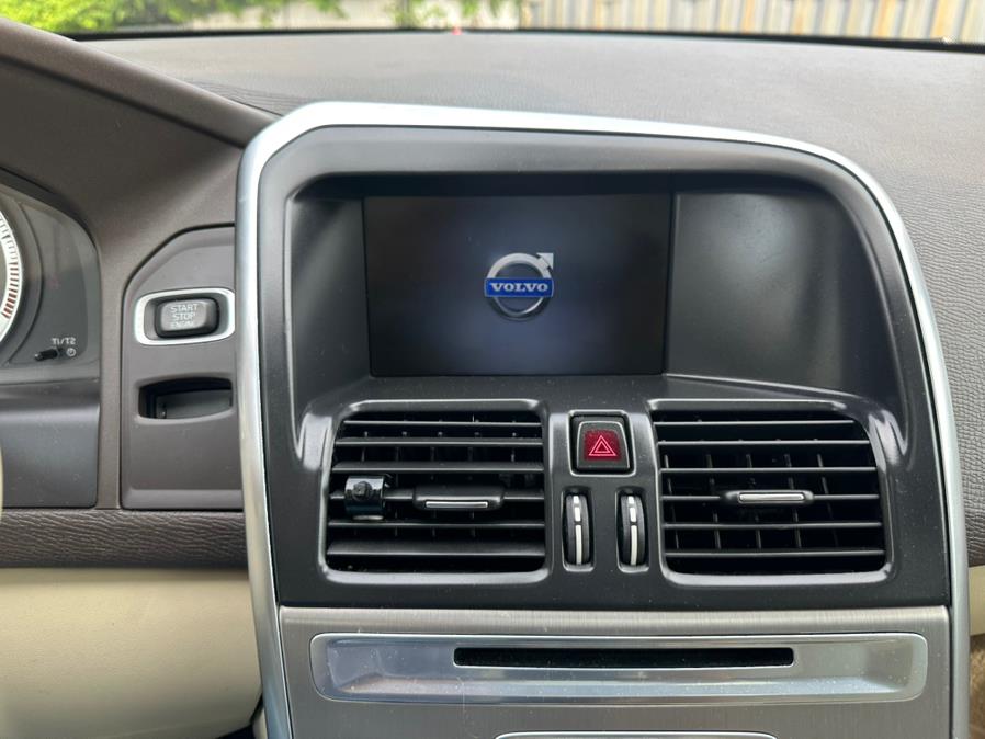 2013 Volvo XC60 AWD 4dr T6 Premier Plus, available for sale in Taunton, Massachusetts | Rt 138 Auto Center Inc . Taunton, Massachusetts 2013 Volvo XC60 AWD 4dr T6 Premier Plus, available for sale in Taunton, Massachusetts | Rt 138 Auto Center Inc . Taunton, Massachusetts