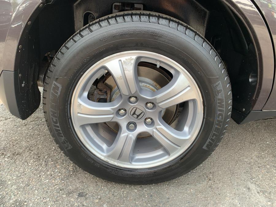 2013 Honda Pilot 4WD 4dr EX, available for sale in Springfield, Massachusetts | Absolute Motors Inc. Springfield, Massachusetts 2013 Honda Pilot 4WD 4dr EX, available for sale in Springfield, Massachusetts | Absolute Motors Inc. Springfield, Massachusetts