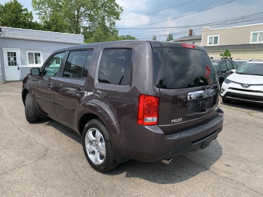 2013 Honda Pilot 4WD 4dr EX, available for sale in Springfield, Massachusetts | Absolute Motors Inc. Springfield, Massachusetts 2013 Honda Pilot 4WD 4dr EX, available for sale in Springfield, Massachusetts | Absolute Motors Inc. Springfield, Massachusetts