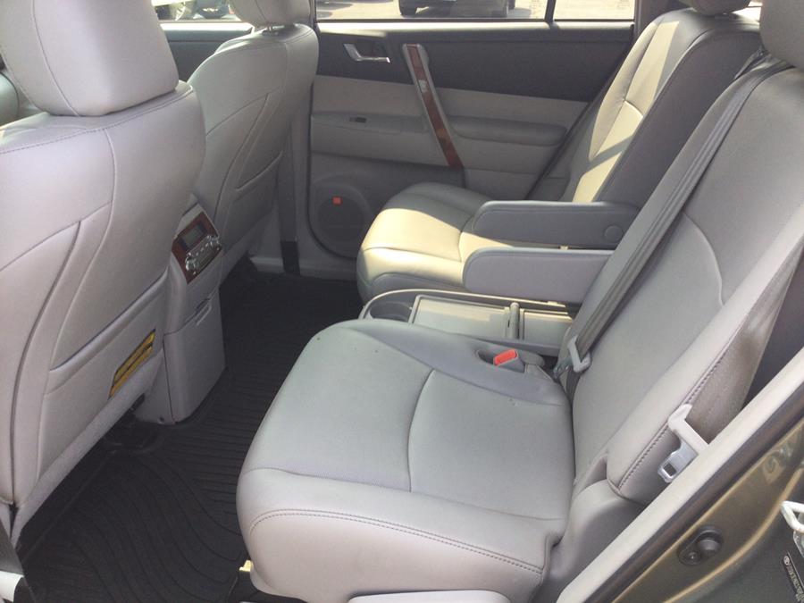 2012 Toyota Highlander 4WD 4dr V6 Limited, available for sale in Plantsville, Connecticut | L&S Automotive LLC. Plantsville, Connecticut 2012 Toyota Highlander 4WD 4dr V6 Limited, available for sale in Plantsville, Connecticut | L&S Automotive LLC. Plantsville, Connecticut