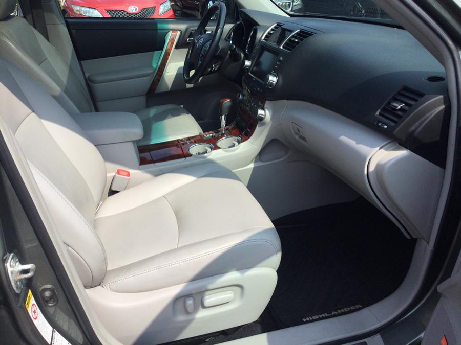 2012 Toyota Highlander 4WD 4dr V6 Limited, available for sale in Plantsville, Connecticut | L&S Automotive LLC. Plantsville, Connecticut 2012 Toyota Highlander 4WD 4dr V6 Limited, available for sale in Plantsville, Connecticut | L&S Automotive LLC. Plantsville, Connecticut