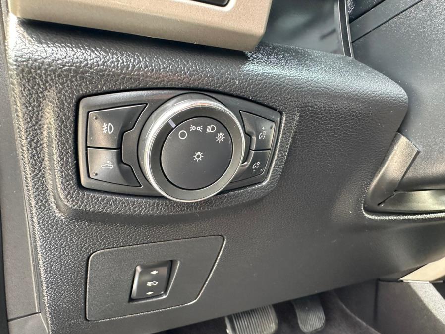 2015 Ford F-150 4WD SuperCrew 157" Lariat, available for sale in South Windsor, Connecticut | Mike And Tony Auto Sales, Inc. South Windsor, Connecticut 2015 Ford F-150 4WD SuperCrew 157" Lariat, available for sale in South Windsor, Connecticut | Mike And Tony Auto Sales, Inc. South Windsor, Connecticut