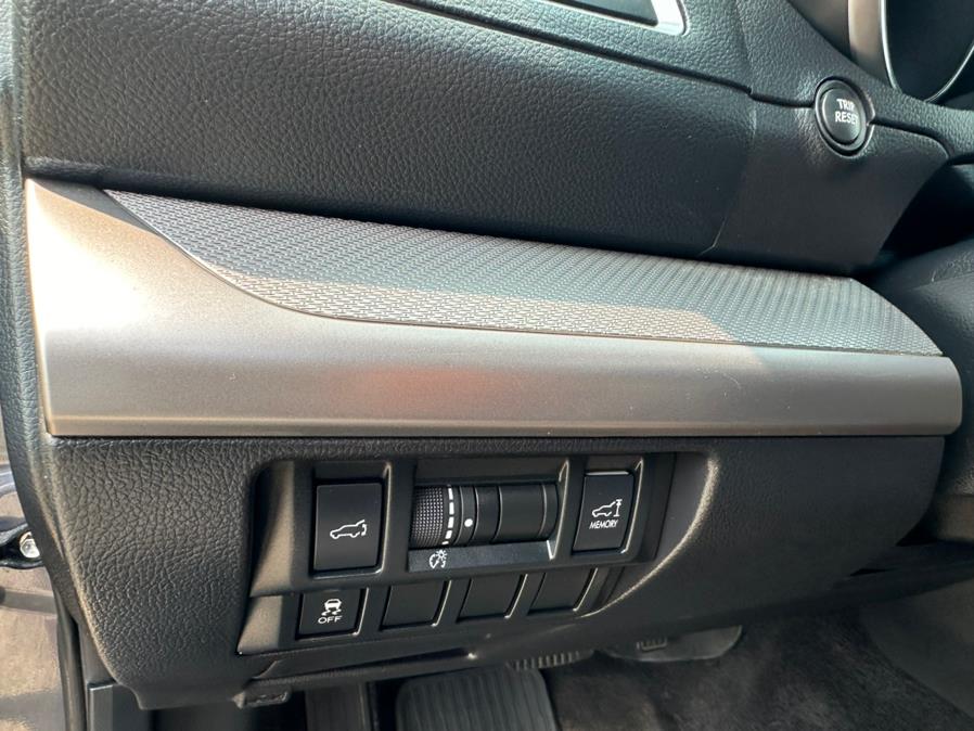 2015 Subaru Outback 4dr Wgn 2.5i Premium PZEV, available for sale in South Windsor, Connecticut | Mike And Tony Auto Sales, Inc. South Windsor, Connecticut 2015 Subaru Outback 4dr Wgn 2.5i Premium PZEV, available for sale in South Windsor, Connecticut | Mike And Tony Auto Sales, Inc. South Windsor, Connecticut