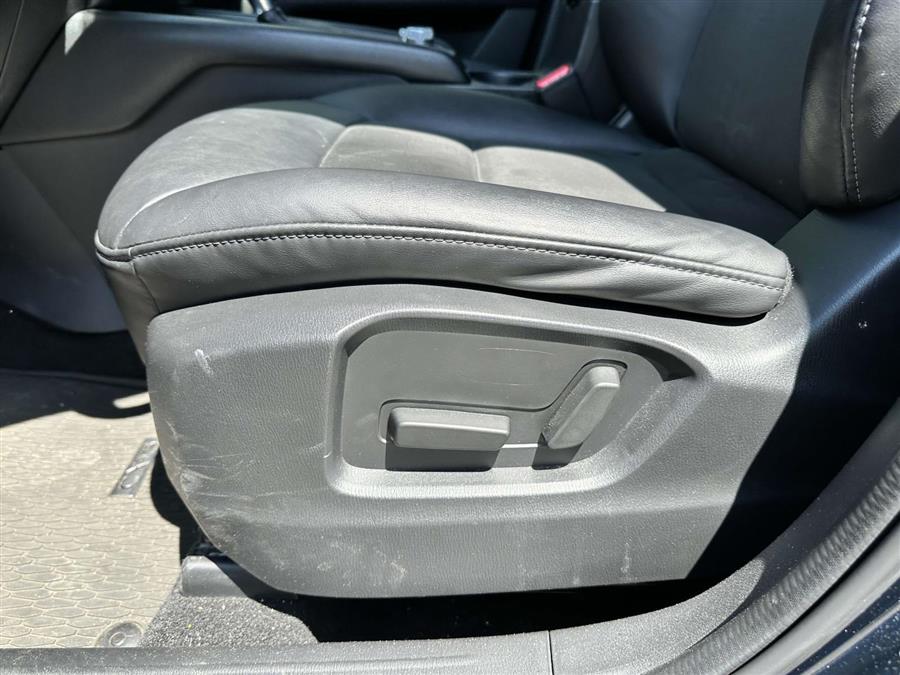 2022 Mazda Cx-5 2.5 S Select Package, available for sale in Patchogue, New York | Baron Supercenter. Patchogue, New York 2022 Mazda Cx-5 2.5 S Select Package, available for sale in Patchogue, New York | Baron Supercenter. Patchogue, New York