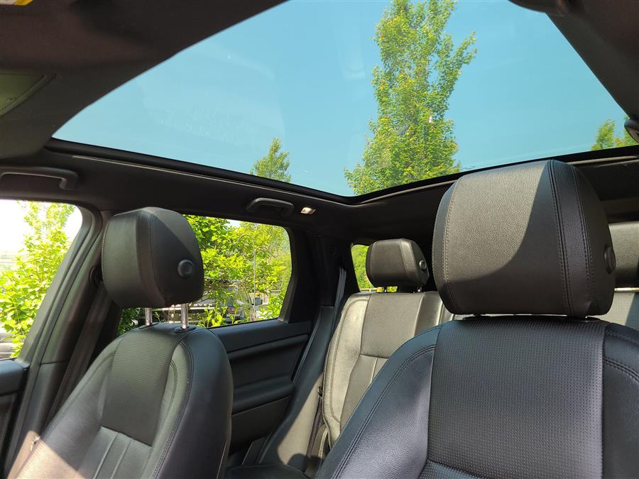 2018 Land Rover Discovery Sport HSE 4WD, available for sale in Canton, Connecticut | Lava Motors. Canton, Connecticut 2018 Land Rover Discovery Sport HSE 4WD, available for sale in Canton, Connecticut | Lava Motors. Canton, Connecticut
