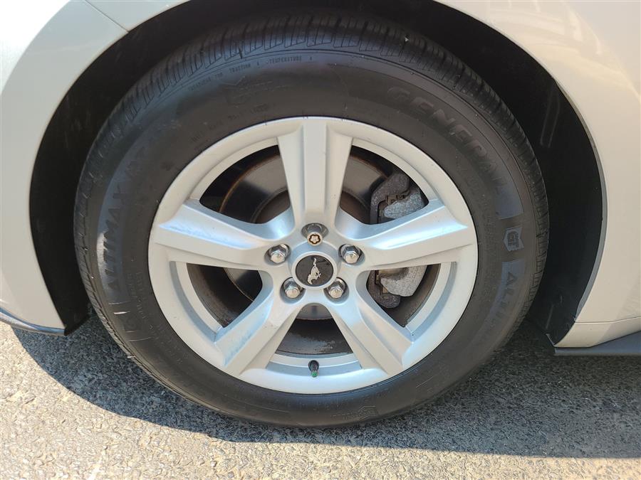 2015 Ford Mustang 2dr Conv V6, available for sale in Canton, Connecticut | Lava Motors. Canton, Connecticut 2015 Ford Mustang 2dr Conv V6, available for sale in Canton, Connecticut | Lava Motors. Canton, Connecticut