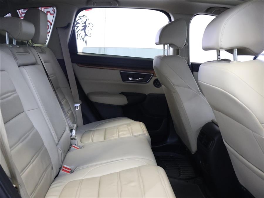 2017 Honda Cr-v EXL, available for sale in Paterson, New Jersey | Fast Track Motors. Paterson, New Jersey 2017 Honda Cr-v EXL, available for sale in Paterson, New Jersey | Fast Track Motors. Paterson, New Jersey