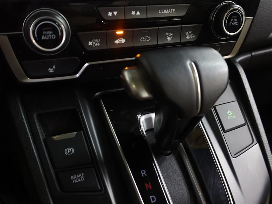 2017 Honda Cr-v EXL, available for sale in Paterson, New Jersey | Fast Track Motors. Paterson, New Jersey 2017 Honda Cr-v EXL, available for sale in Paterson, New Jersey | Fast Track Motors. Paterson, New Jersey