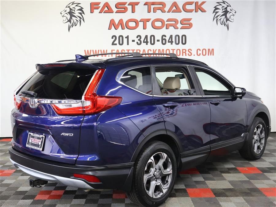 2017 Honda Cr-v EXL, available for sale in Paterson, New Jersey | Fast Track Motors. Paterson, New Jersey 2017 Honda Cr-v EXL, available for sale in Paterson, New Jersey | Fast Track Motors. Paterson, New Jersey