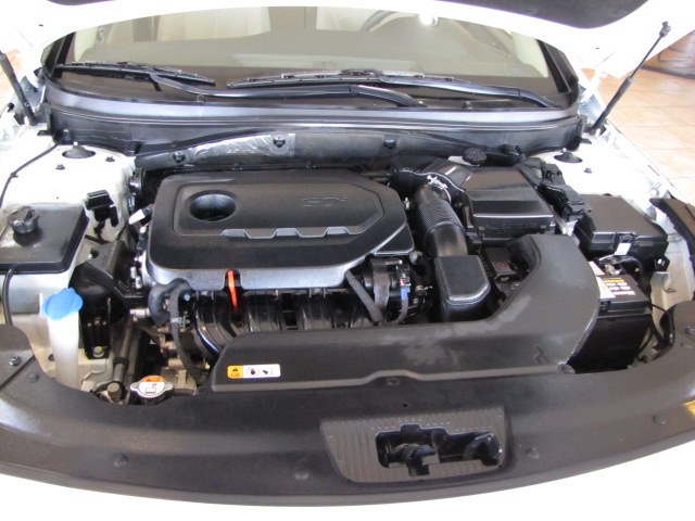 2017 Hyundai Sonata 2.4L, available for sale in Placentia, California | Auto Network Group Inc. Placentia, California 2017 Hyundai Sonata 2.4L, available for sale in Placentia, California | Auto Network Group Inc. Placentia, California