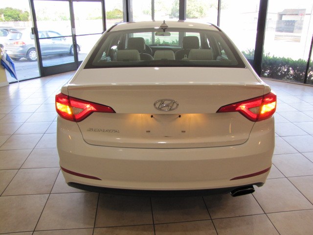 2017 Hyundai Sonata 2.4L, available for sale in Placentia, California | Auto Network Group Inc. Placentia, California 2017 Hyundai Sonata 2.4L, available for sale in Placentia, California | Auto Network Group Inc. Placentia, California