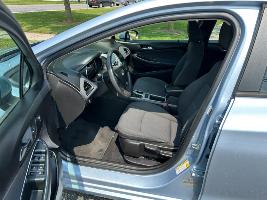2018 Chevrolet Cruze 4dr Sdn 1.4L LS w/1SB, available for sale in Copiague, New York | Great Deal Motors. Copiague, New York 2018 Chevrolet Cruze 4dr Sdn 1.4L LS w/1SB, available for sale in Copiague, New York | Great Deal Motors. Copiague, New York