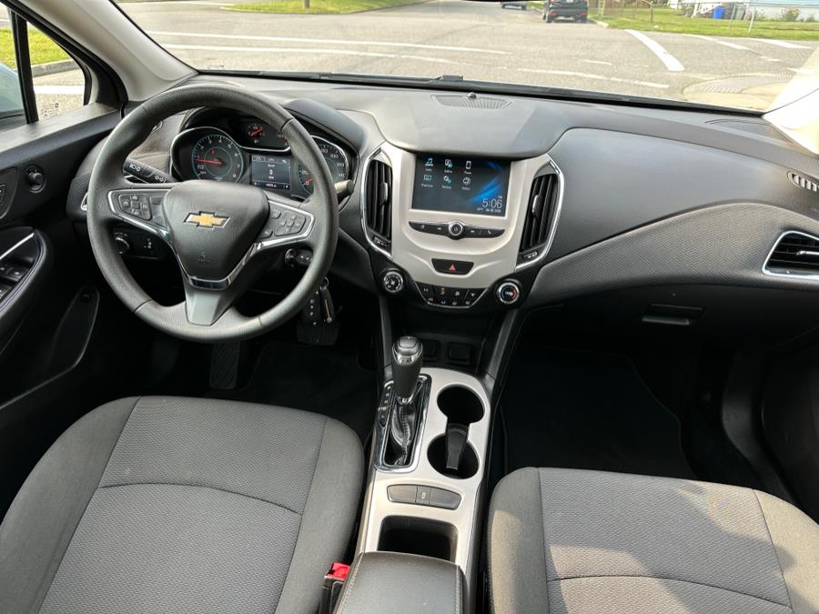 2018 Chevrolet Cruze 4dr Sdn 1.4L LS w/1SB, available for sale in Copiague, New York | Great Deal Motors. Copiague, New York 2018 Chevrolet Cruze 4dr Sdn 1.4L LS w/1SB, available for sale in Copiague, New York | Great Deal Motors. Copiague, New York