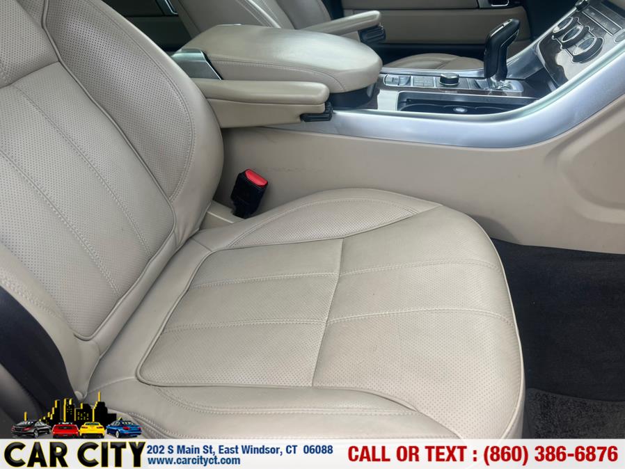 2016 Land Rover Range Rover Sport 4WD 4dr V8, available for sale in East Windsor, Connecticut | Car City LLC. East Windsor, Connecticut 2016 Land Rover Range Rover Sport 4WD 4dr V8, available for sale in East Windsor, Connecticut | Car City LLC. East Windsor, Connecticut