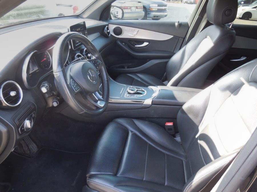 2019 Mercedes-Benz GLC-300 GLC 300 SUV, available for sale in Hawaiian Gardens, California | Luxe Motors. Hawaiian Gardens, California 2019 Mercedes-Benz GLC-300 GLC 300 SUV, available for sale in Hawaiian Gardens, California | Luxe Motors. Hawaiian Gardens, California
