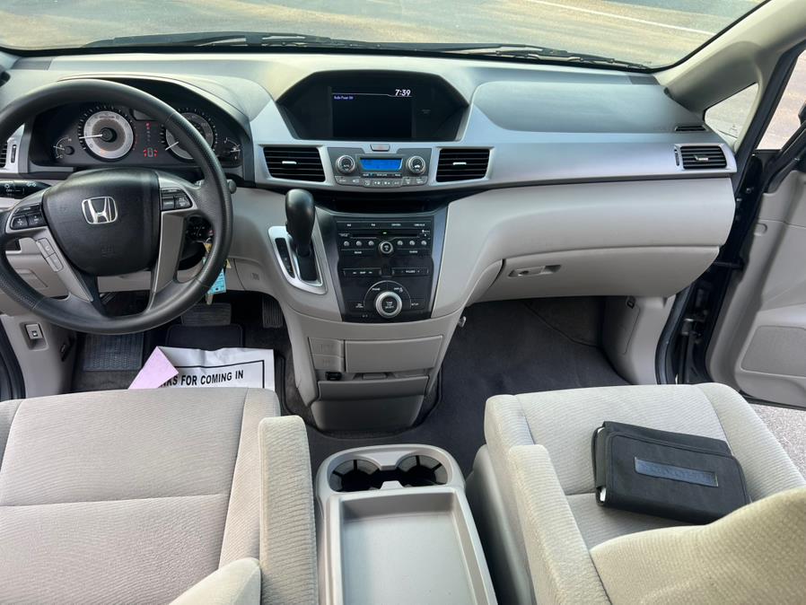 2012 Honda Odyssey 5dr EX, available for sale in Swansea, Massachusetts | Gas On The Run. Swansea, Massachusetts 2012 Honda Odyssey 5dr EX, available for sale in Swansea, Massachusetts | Gas On The Run. Swansea, Massachusetts