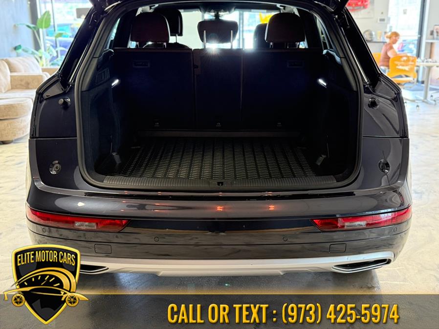 2018 Audi Q5 2.0 TFSI Tech Premium Plus, available for sale in Newark, New Jersey | Elite Motor Cars. Newark, New Jersey 2018 Audi Q5 2.0 TFSI Tech Premium Plus, available for sale in Newark, New Jersey | Elite Motor Cars. Newark, New Jersey