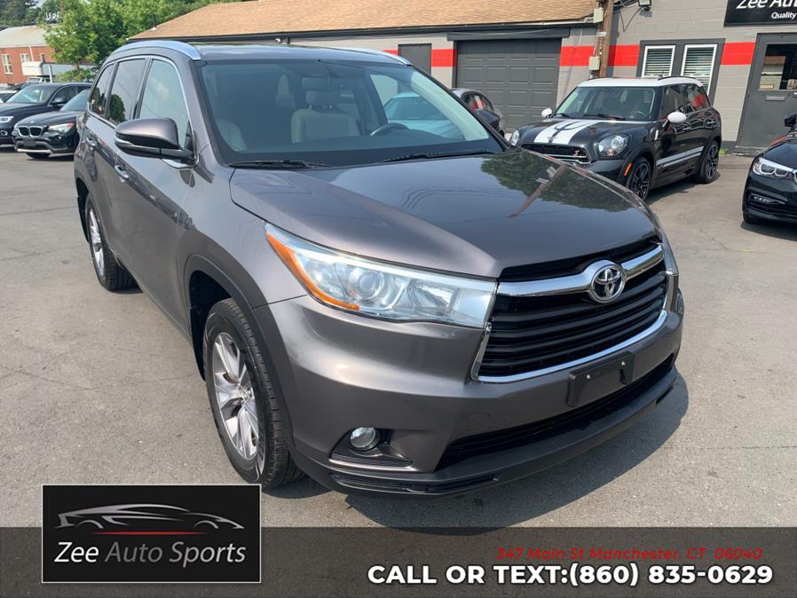 Used 2015 Toyota Highlander in Manchester, Connecticut | Zee Auto Sports. Manchester, Connecticut