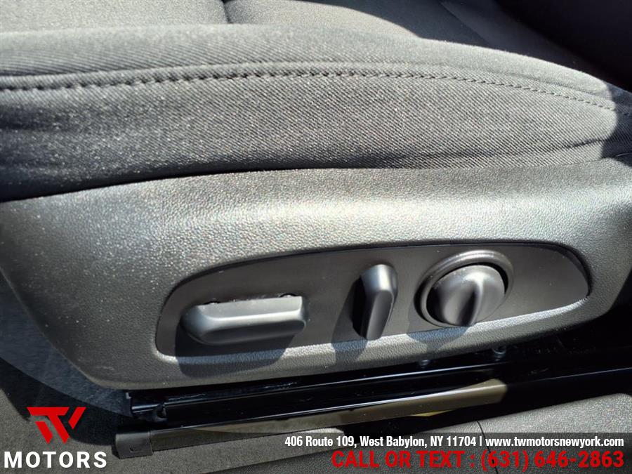 2020 Chevrolet Malibu 4dr Sdn LT, available for sale in West Babylon, New York | TW Motors. West Babylon, New York 2020 Chevrolet Malibu 4dr Sdn LT, available for sale in West Babylon, New York | TW Motors. West Babylon, New York