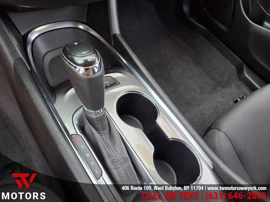 2020 Chevrolet Malibu 4dr Sdn LT, available for sale in West Babylon, New York | TW Motors. West Babylon, New York 2020 Chevrolet Malibu 4dr Sdn LT, available for sale in West Babylon, New York | TW Motors. West Babylon, New York