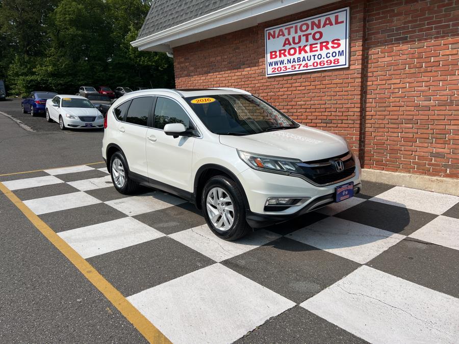 Used 2016 Honda CR-V in Waterbury, Connecticut | National Auto Brokers, Inc.. Waterbury, Connecticut