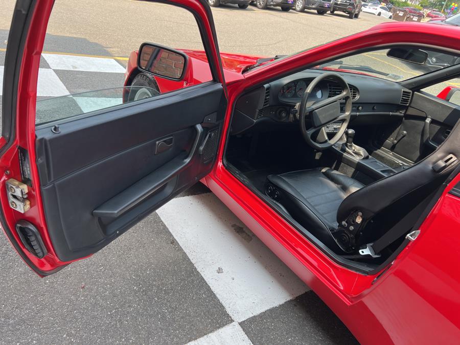 1985 Porsche 944 Euro, available for sale in Waterbury, Connecticut | National Auto Brokers, Inc.. Waterbury, Connecticut 1985 Porsche 944 Euro, available for sale in Waterbury, Connecticut | National Auto Brokers, Inc.. Waterbury, Connecticut