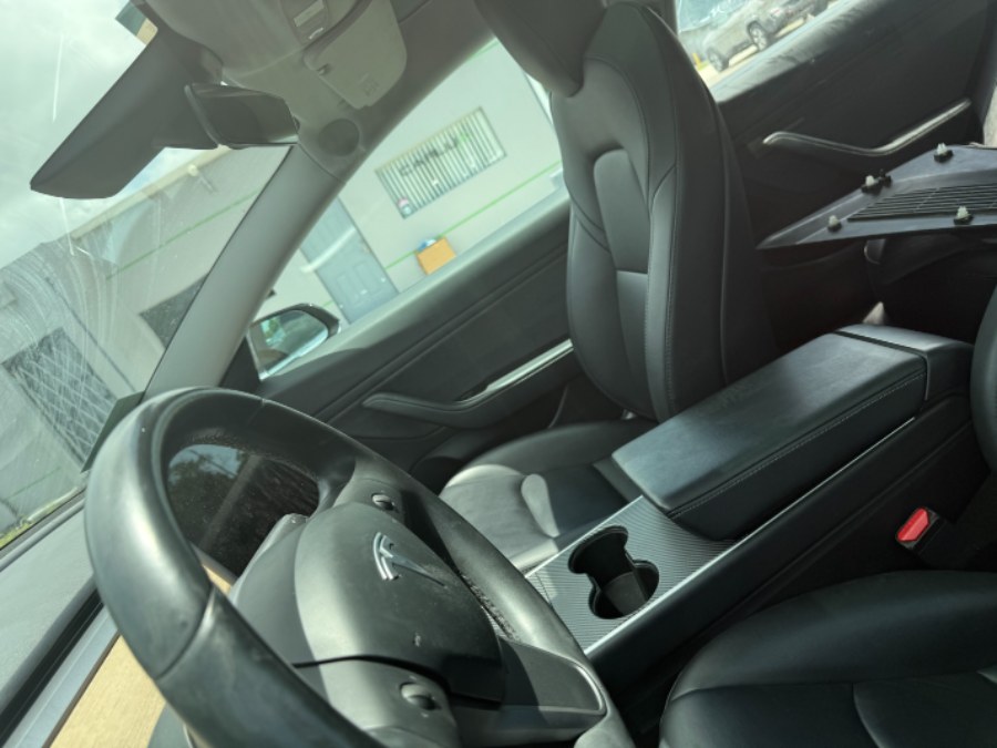 2018 Tesla Model 3 Mid Range Battery RWD, available for sale in Fort Myers, Florida | Carlux Fort Myers. Fort Myers, Florida 2018 Tesla Model 3 Mid Range Battery RWD, available for sale in Fort Myers, Florida | Carlux Fort Myers. Fort Myers, Florida