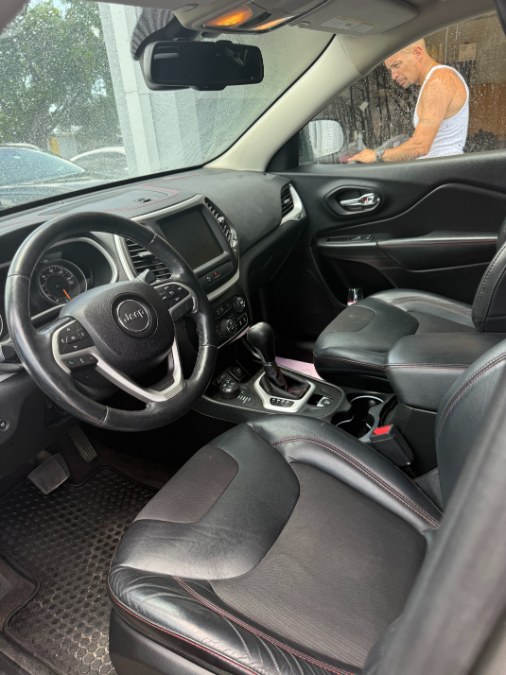 2017 Jeep Cherokee Trailhawk 4x4 *Ltd Avail*, available for sale in Fort Myers, Florida | Carlux Fort Myers. Fort Myers, Florida 2017 Jeep Cherokee Trailhawk 4x4 *Ltd Avail*, available for sale in Fort Myers, Florida | Carlux Fort Myers. Fort Myers, Florida