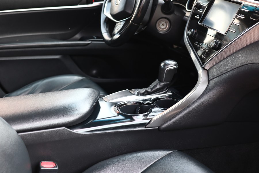 2018 Toyota Camry SE Auto (Natl), available for sale in Jamaica, New York | Hillside Auto Mall Inc.. Jamaica, New York 2018 Toyota Camry SE Auto (Natl), available for sale in Jamaica, New York | Hillside Auto Mall Inc.. Jamaica, New York