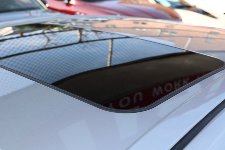 2018 Toyota Camry SE Auto (Natl), available for sale in Jamaica, New York | Hillside Auto Mall Inc.. Jamaica, New York 2018 Toyota Camry SE Auto (Natl), available for sale in Jamaica, New York | Hillside Auto Mall Inc.. Jamaica, New York