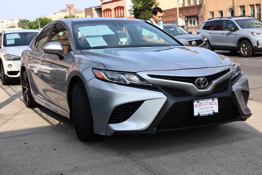 2018 Toyota Camry SE Auto (Natl), available for sale in Jamaica, New York | Hillside Auto Mall Inc.. Jamaica, New York 2018 Toyota Camry SE Auto (Natl), available for sale in Jamaica, New York | Hillside Auto Mall Inc.. Jamaica, New York