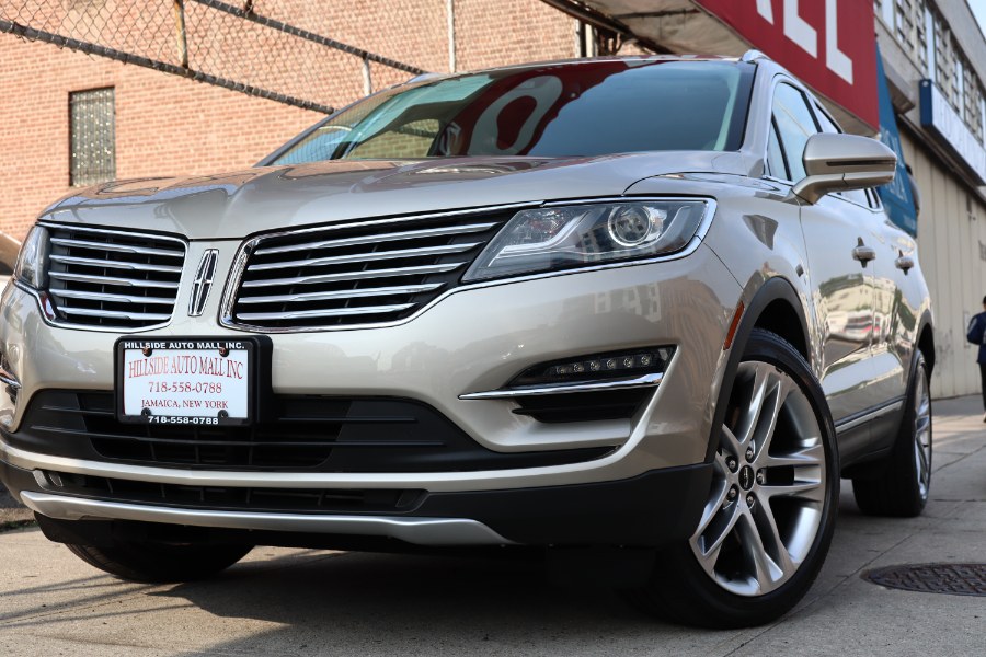 2015 Lincoln MKC Base photo 4